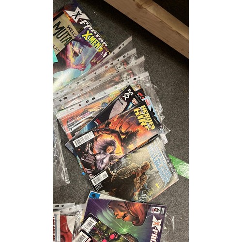 43 - LARGE QUANTITY OF MIXED SIFI AND OTHER COMICS