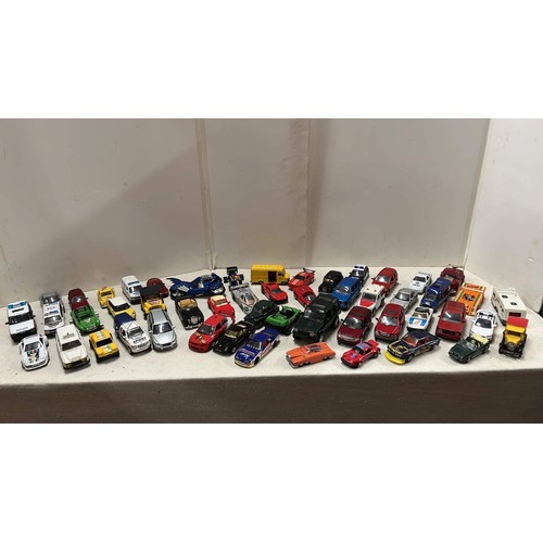 35 - PLAY WORN CARS