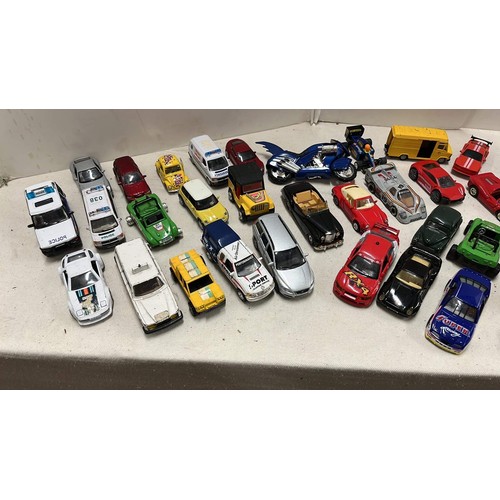 35 - PLAY WORN CARS