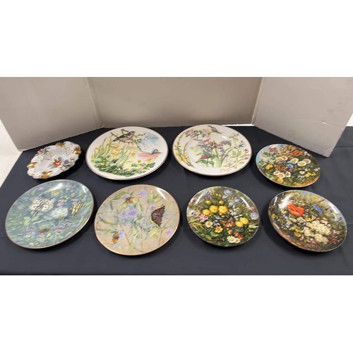 13 - MIXED COLLECTORS PLATES