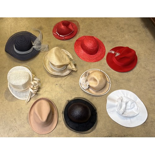 209 - TEN MIXED LADIES HATS