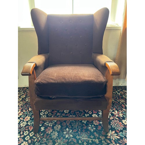 270 - VINTAGE EASY CHAIR