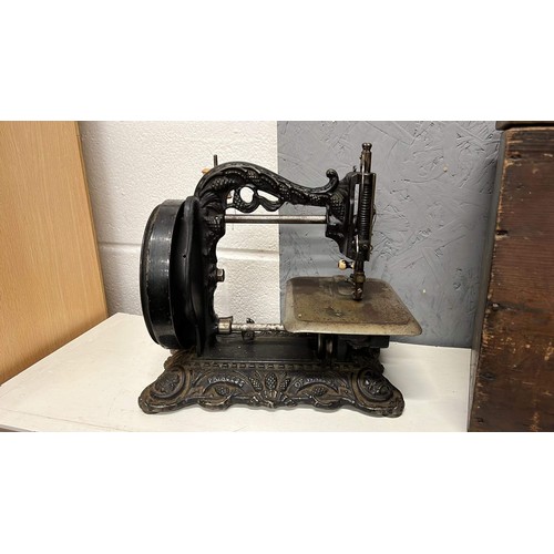 401 - PRINCESS OF WALES CAST METAL SEWING MACHINE WITH WOODEN CASE