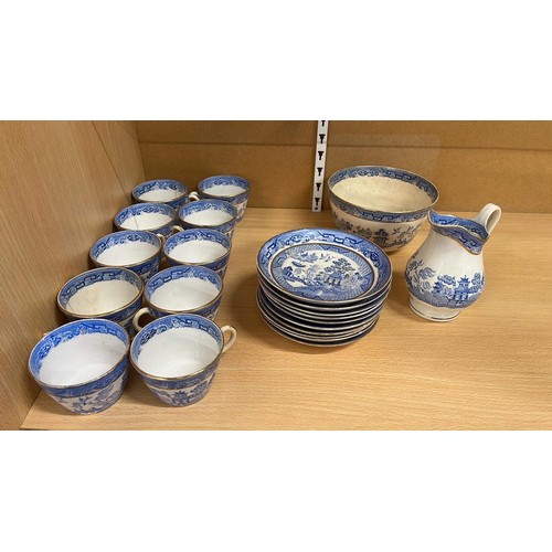 406 - BLUE AND WHITE TEA SET WILLOW PATTERN