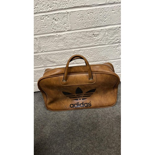 330 - Vintage adidas bag