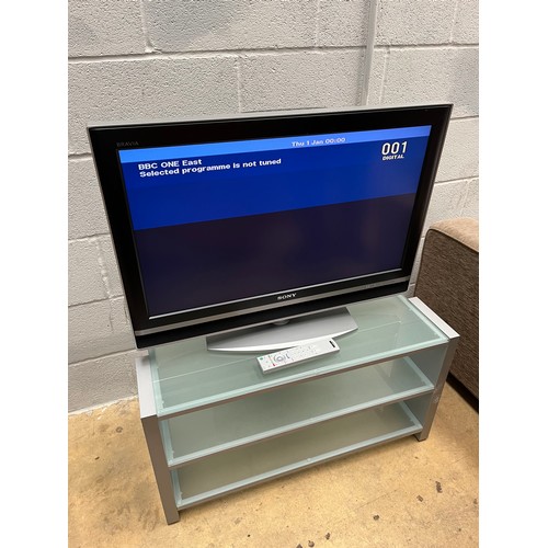 223A - Sony TV on stand - working