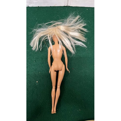 42A - BARBIE JOINTED DOLL