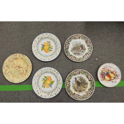 411A - Decorative plates