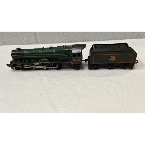 432 - OO GAUGE PRINCESS ELIZABETH STEAM TRAIN AND TENDER