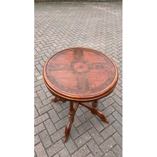 170 - INLAID TOP ROUND OCCASIONAL TABLE