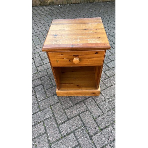 446 - PINE BEDSIDE UNIT