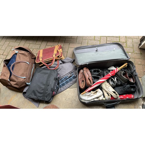 190 - SUITCASE WITH SHOES AND BAGS