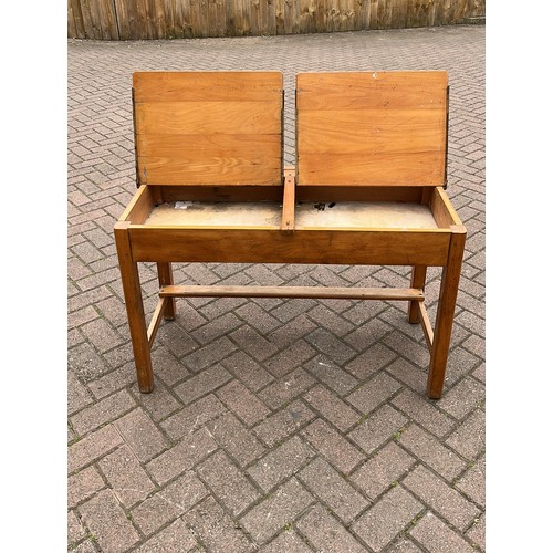 310 - VINTAGE DOUBLE SCHOOL DESK