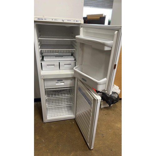 276 - ELECTRA FRIDGE / FREEZER