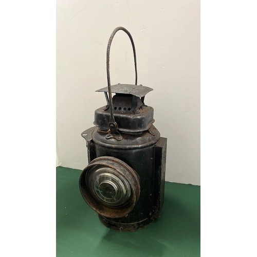 106 - VINTAGE L.M.S RAILWAY LANTERN