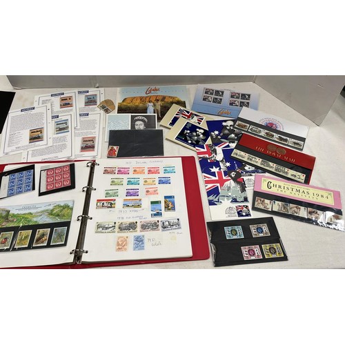 117 - COLLECTION OF UNFRANKED STAMPS BRITISH