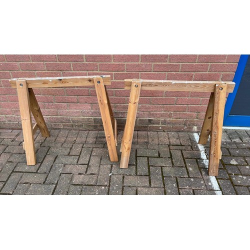 261 - Two wooden trestles