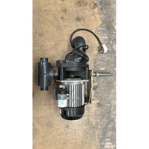 647 - USED JACUZZI EUROPE PUMP UNCHECKED