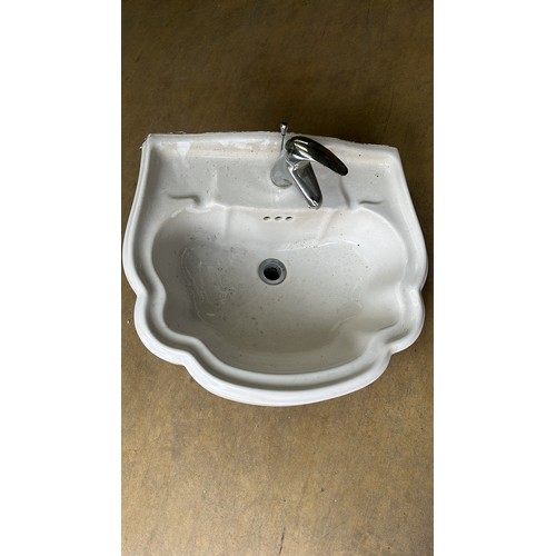 674 - WHITE WASH SINK BY TWYFORD