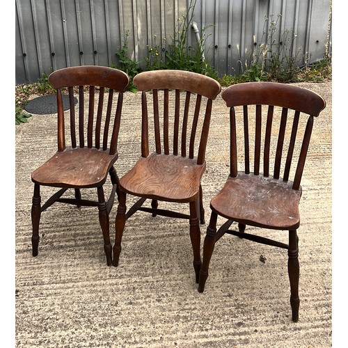 672 - THREE VICTORIAN FARM HOUSE SLAT BACK KITCHEN CHAIRS