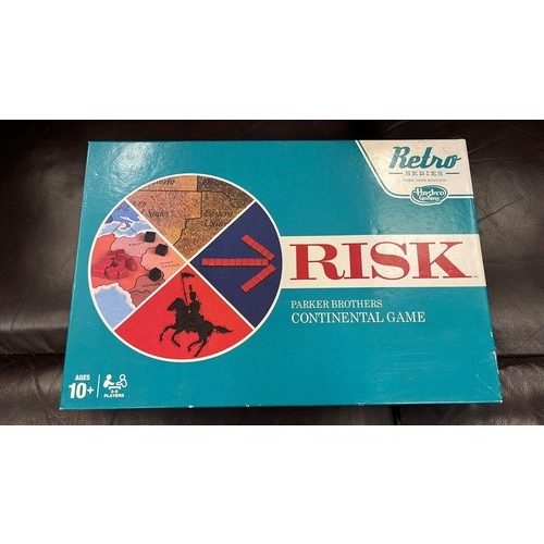 728 - BOARD GAME OF RISK