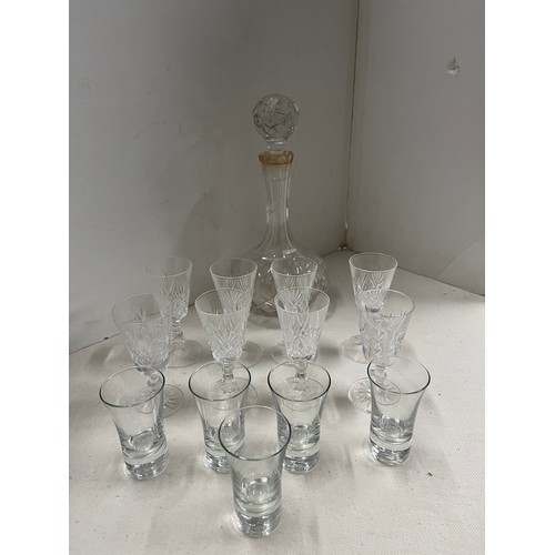 324 - GLASS DECANTER AND GLASSES