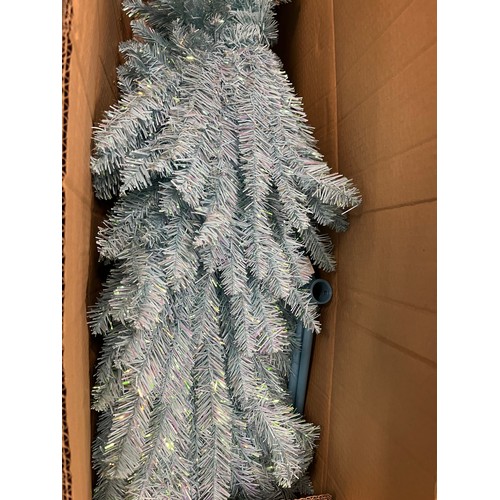 216 - BOXED ICE BLUE CHRISTMAS TREE