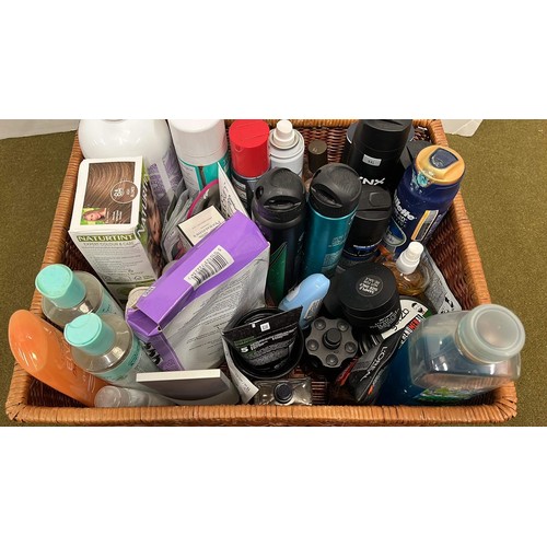 432 - ASSORTMENT OF TOILETRIES