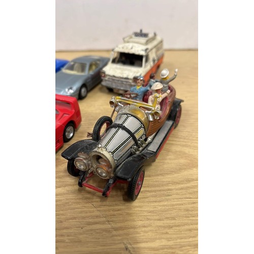 131 - MIXED MAKER PLAY WORN MODEL CARS