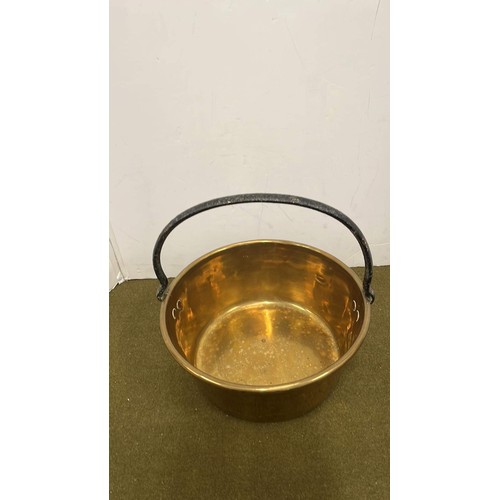 37 - VINTAGE BRASS JAM PAN