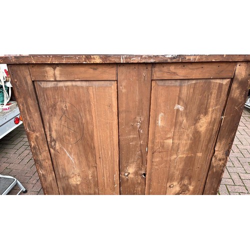 487 - VICTORIAN MAHOGANY FIVE DRAWER CHEST OF DRAWERS