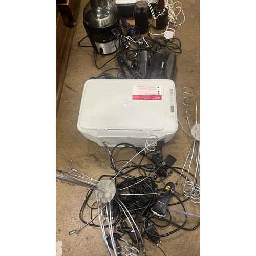 526 - mixed electricals spares and repair