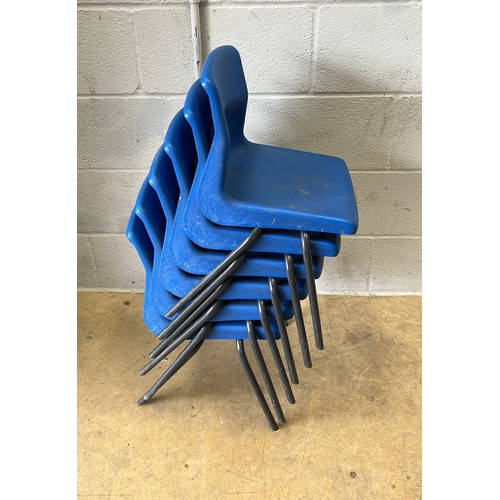 899 - SIX BLUE CHILD CHAIRS