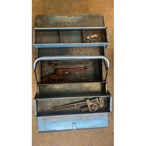 656 - TOOL BOX AND WRENCHES