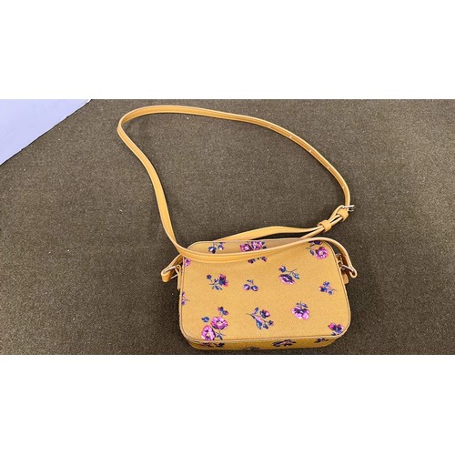 10 - SHOULDER BAG BY CATH KIDSTON