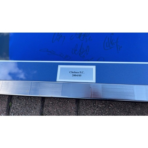 97 - FRAMED CHELSEA FOOTBALL TEAM SIGNED SHIRT 2004/5