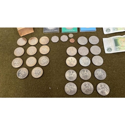 3 - COLLECTION OF CROWNS AND PAPER £1 NOTES