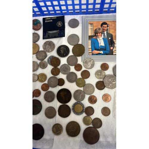 779 - ASSORTMENT OF COINS MIXED