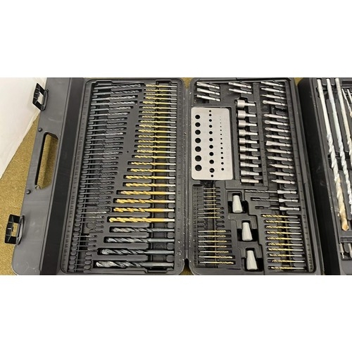 769 - DRILL BIT SET IN CASE