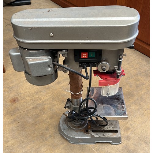 1019 - BENCH PILLAR DRILL