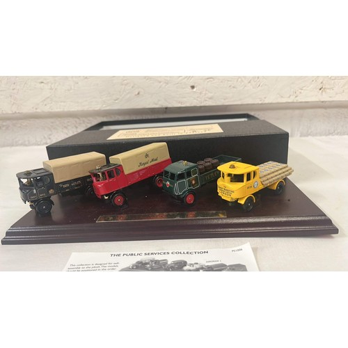 38 - BOXED LLEDO TRANSPORT SET