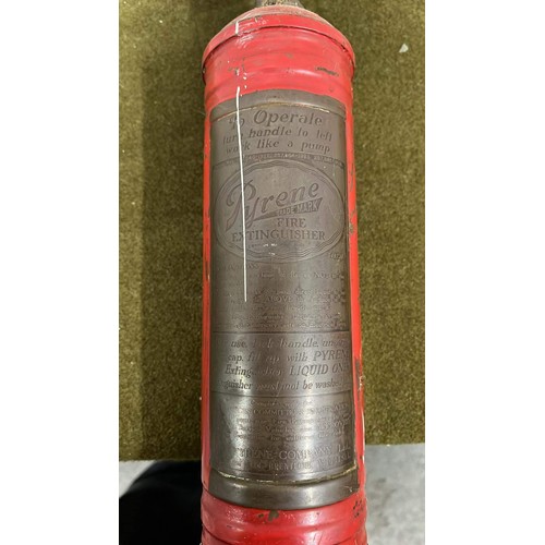 341 - VINTAGE PYRENE FIRE EXTINGUISHER WITH WALL BRACKET