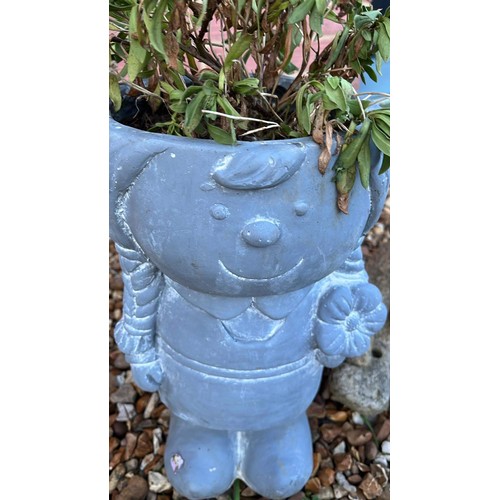 420 - TEDDY AND DOLL PLANTER