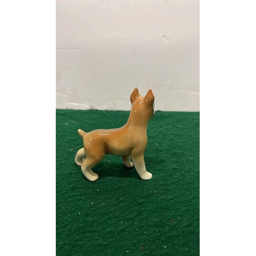 71 - SMALL WEST GERMAN DOG FIGURE