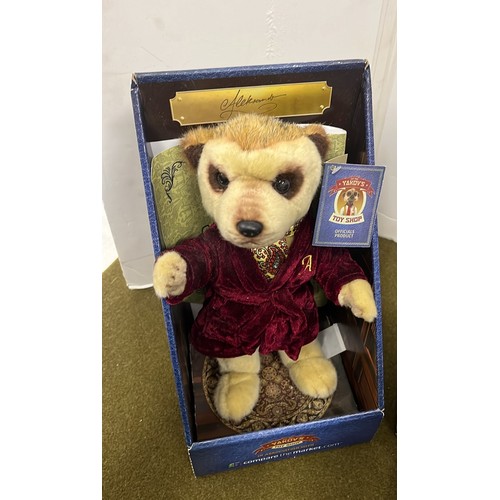 32 - FIVE BOXED MEERKAT