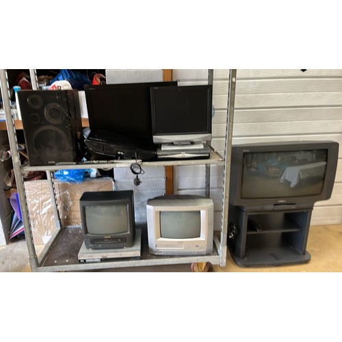 493 - QTY OF USED TELEVISIONS UNCHECKED SPARES AND REPAIR