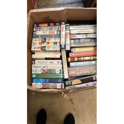 481 - QTY OF MIXED MOVIE AND FOOTBALL VHS VIDEOS