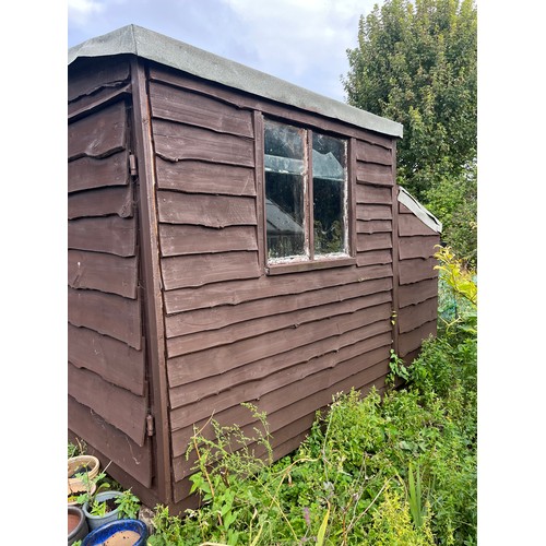 498 - LARGE STRONG TREATED WOODEN GARDEN SHED MADE IN SECTIONS WITH FLOOR FLAT PACKED READY TO MOVE SEE AL... 