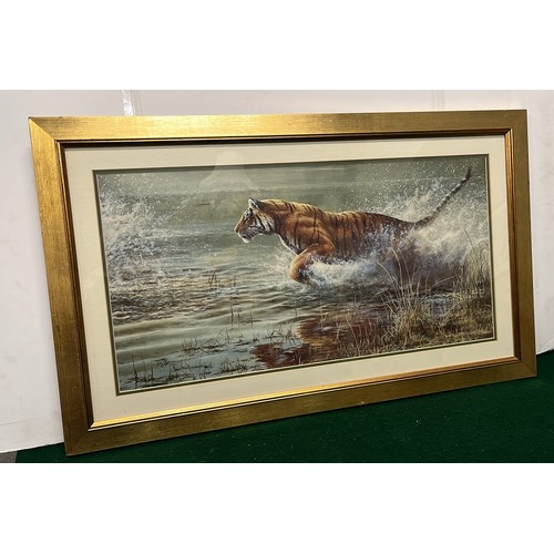 547 - large framed tiger print