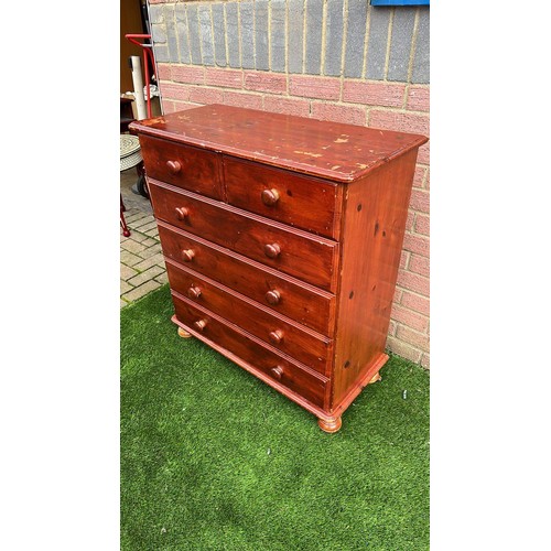 606 - CHEST OF DRAWERS